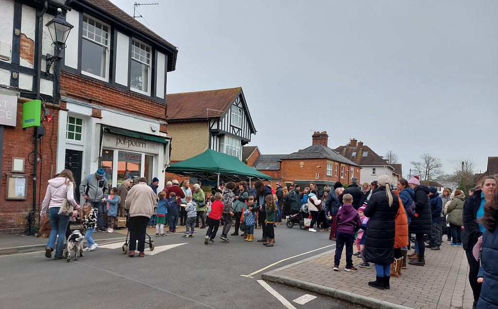 crowds gather in Brockenhurst